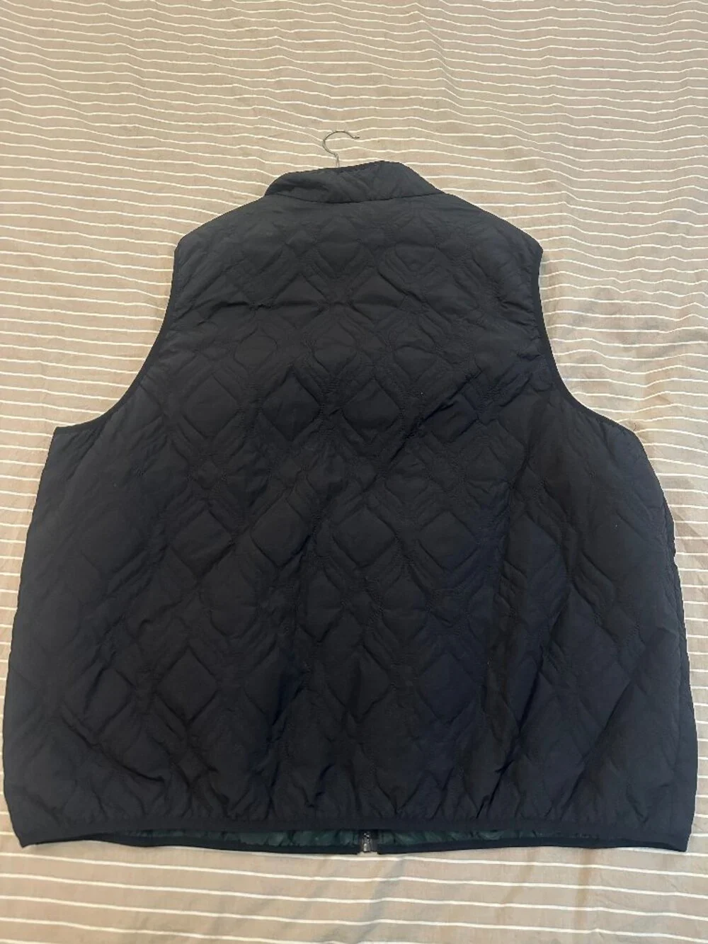 Fabletics Reversible Quilted Vest - 3XL
